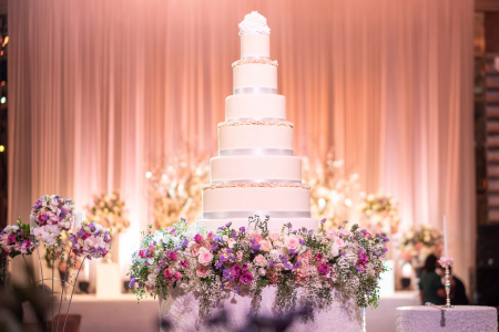 The Tradition of The Wedding Cake: From Confetti to Confectionery