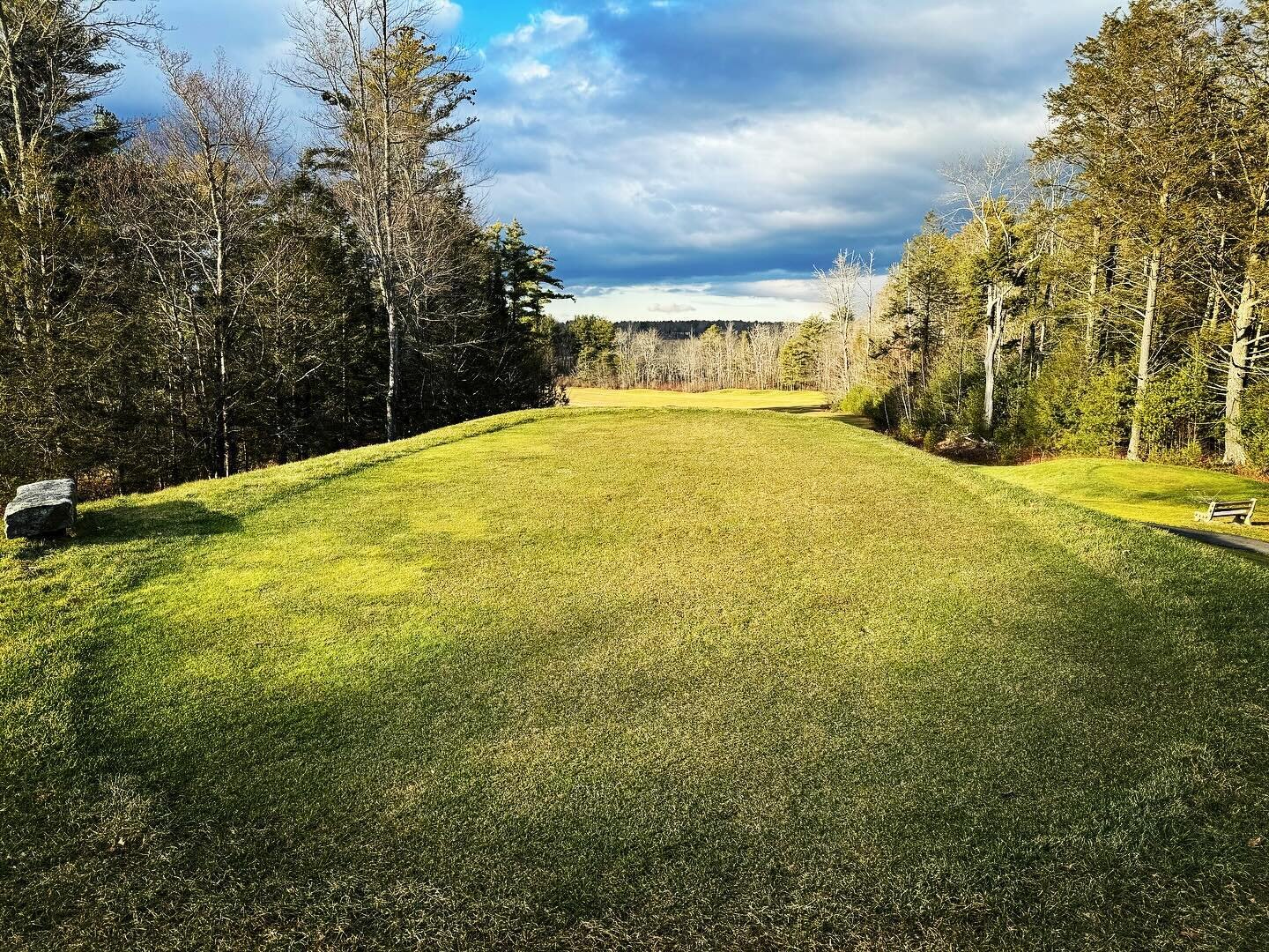 #3 tee looking mighty fine during this mild winter so far&hellip;we&rsquo;ll take it! #mainegolf #shipcity #teeboxinjanuary #teeithigh