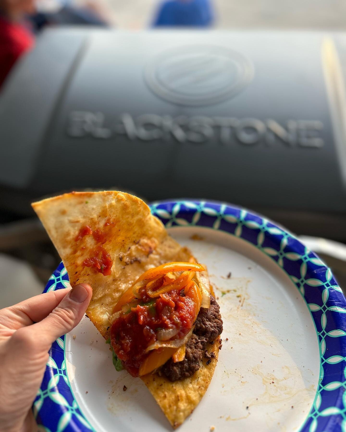 Blackstone grills are where it&rsquo;s at for SUMMER!!! 🏖️ ☀️ 

My husband just got this for his birthday! We have ❤️ it!!! 

This was a smash taco we made&hellip;.we&rsquo;ve also done breakfast burritos and smash burgers!!! 

Please share&hellip;.