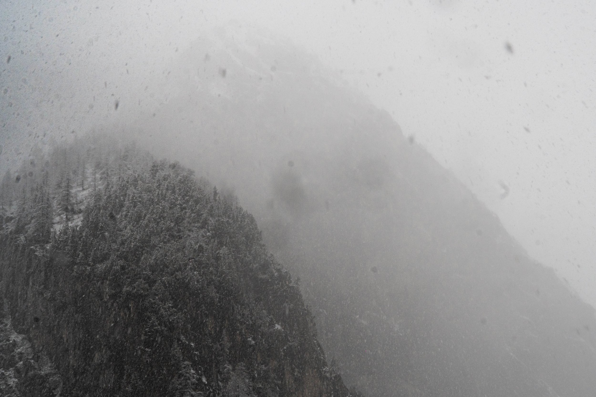 MOUNTAIN 10.jpg