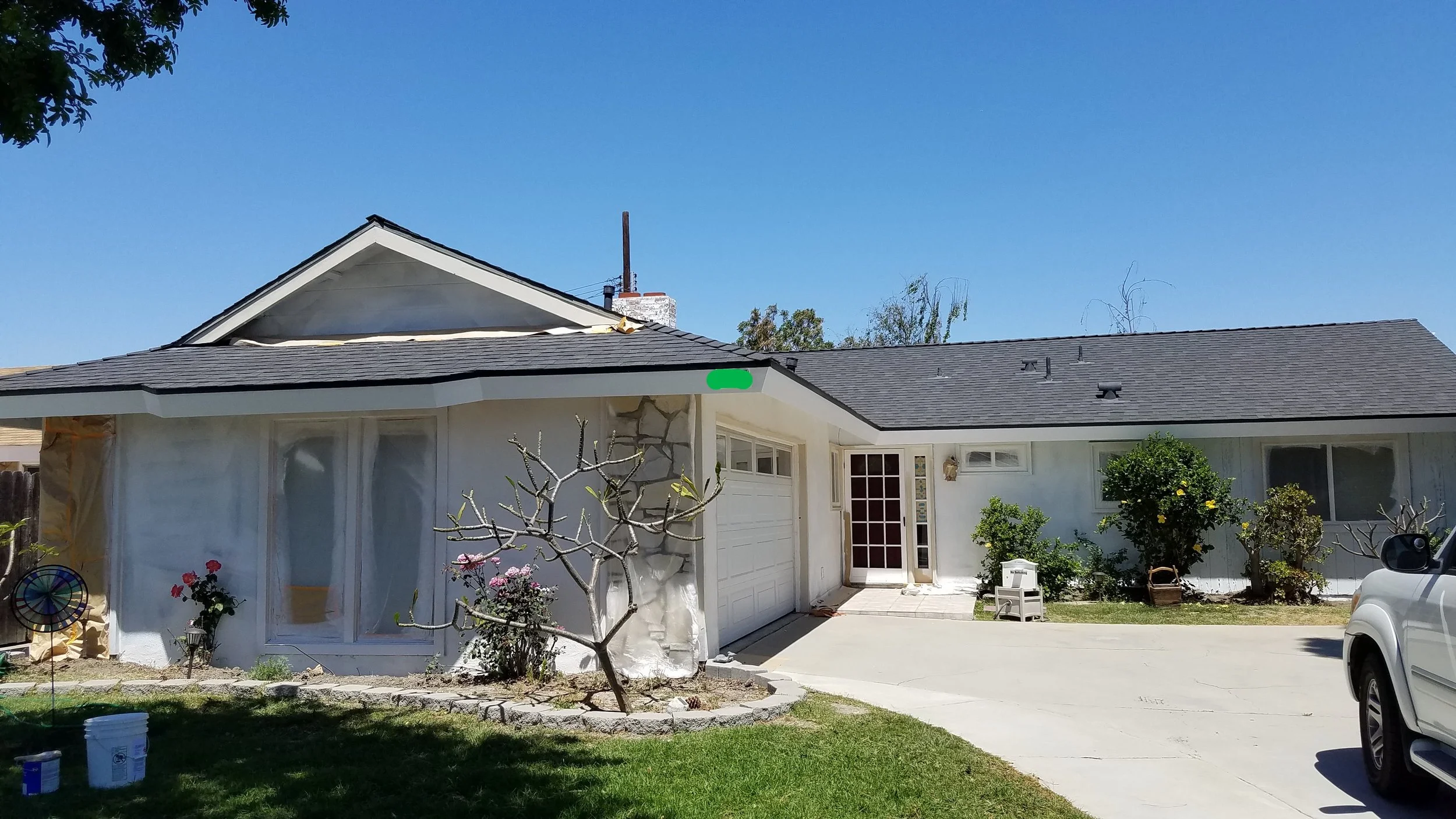 Exterior painting - applying primer