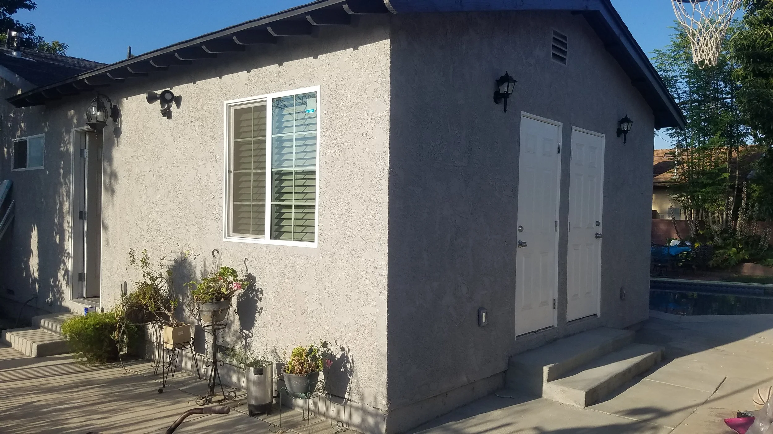 Designed and built an extension for two bedrooms and a bathroom in Anaheim