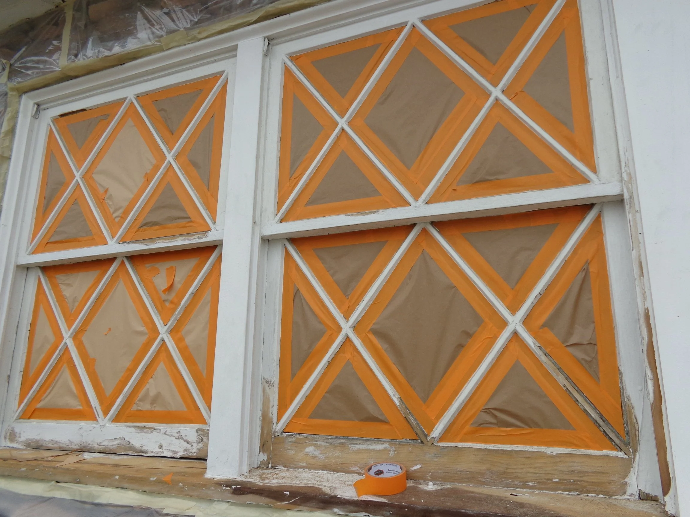 Exterior painting - covering for overspraying