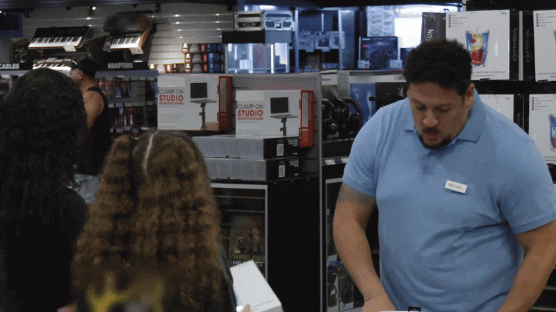 caprisunbox-ezgif.com-optimize.gif