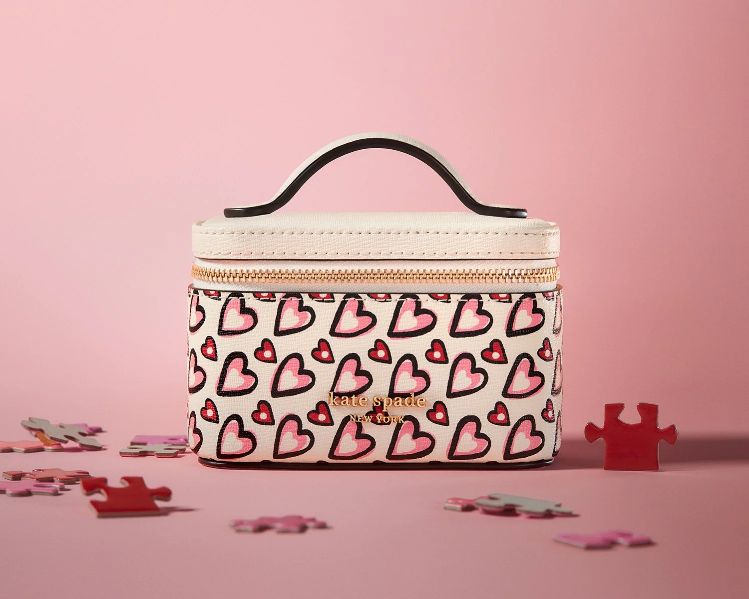 22-11-2444-08C-DBG_KSP-VDAY_Cosmetic-Case.jpg