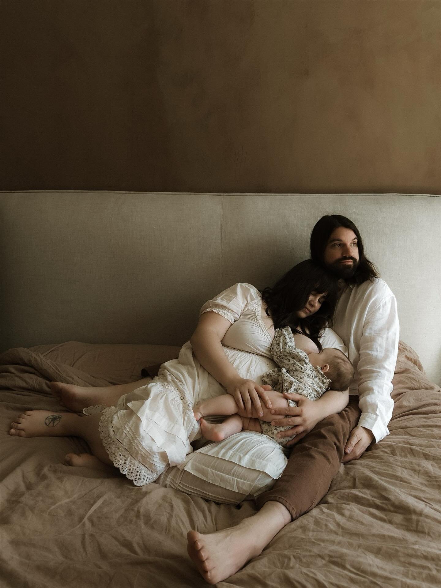 Virtual session with this fellow photographer and her beautiful little family

#virtualphotographer #virtualphotoshoot #mobilephotography #familyphotographer #syracusephotographer #syracusefamilyphotographer