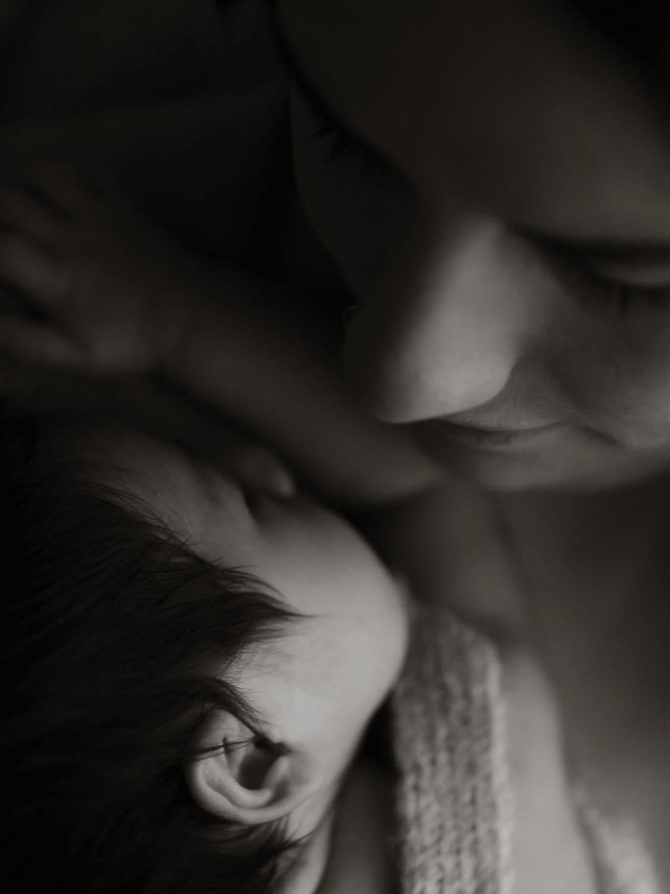 Gentle beginnings. 

Stephanie George Photography
Family, maternity and newborn photographer 
Syracuse ,NY based

#familyphotography #StephanieGeorgePhoto #syracusefamilyphotographer #syracusemotherhoodphotographer #syracusephotographer #nyfamilyphot