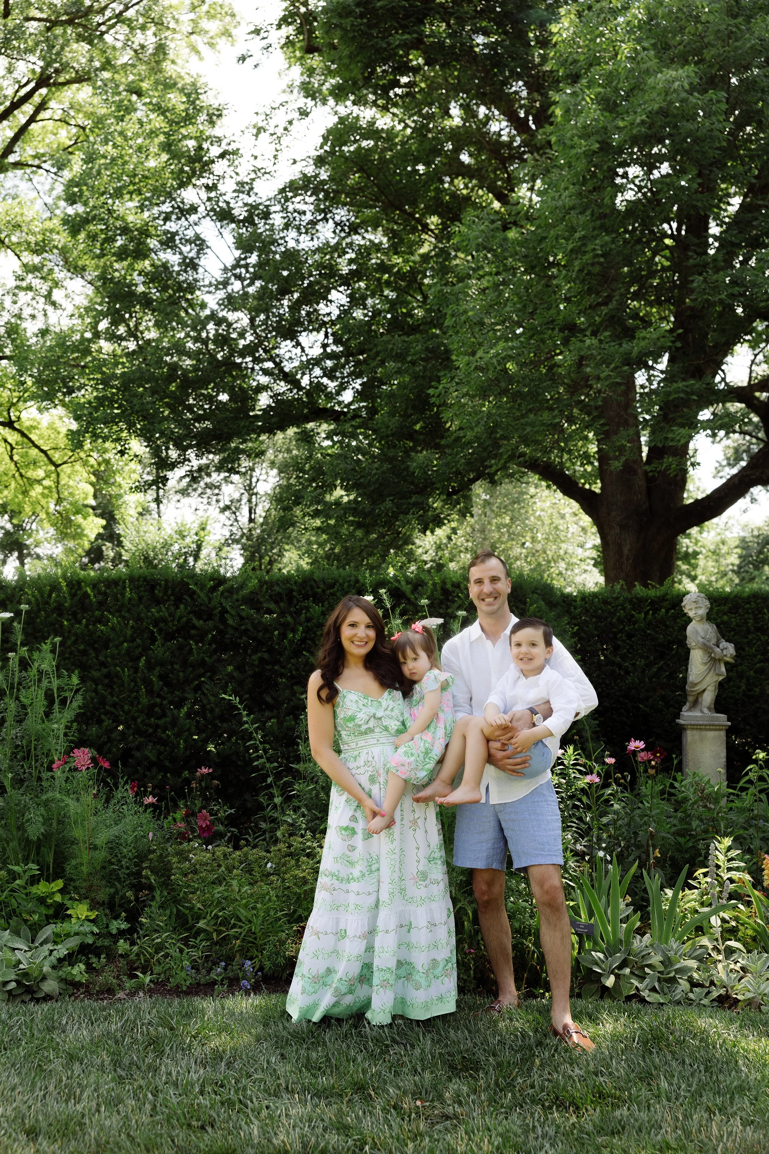 LobeFamily2026-6035.jpg