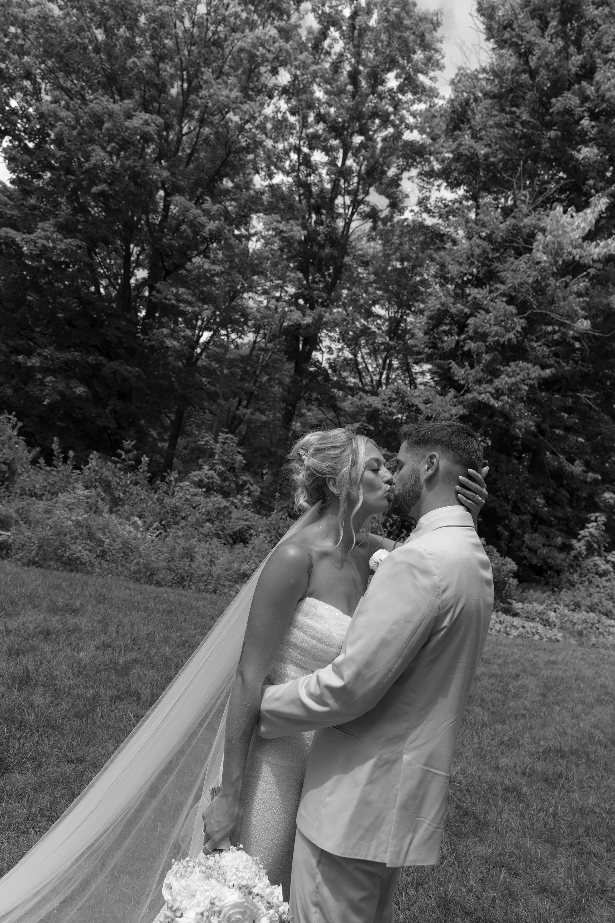 Grace+Jalen-3311-2.jpg