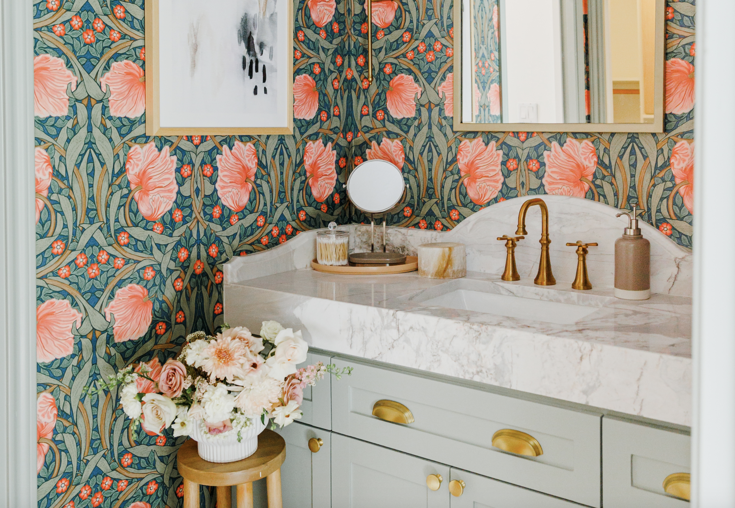 Floral Wallpaper Becomes the Defining Feature of a Formerly Bland Bathroom