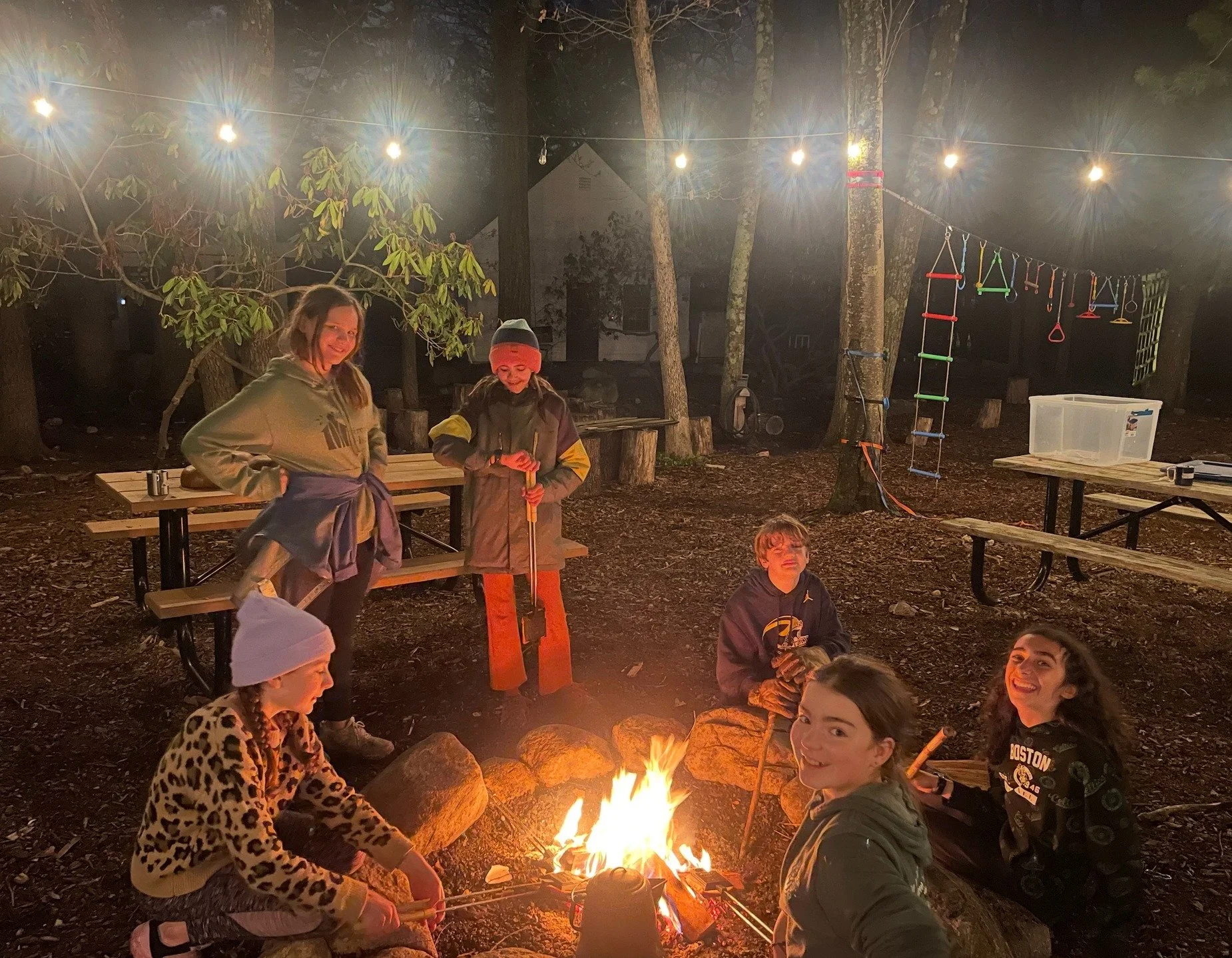 Congratulations to the 6th graders on their successful campout! After setting up tents, they prepared a delicious meal over the fire, served in their hand-carved gourd bowls. After fireside games and sleeping under the stars, they were proud to greet