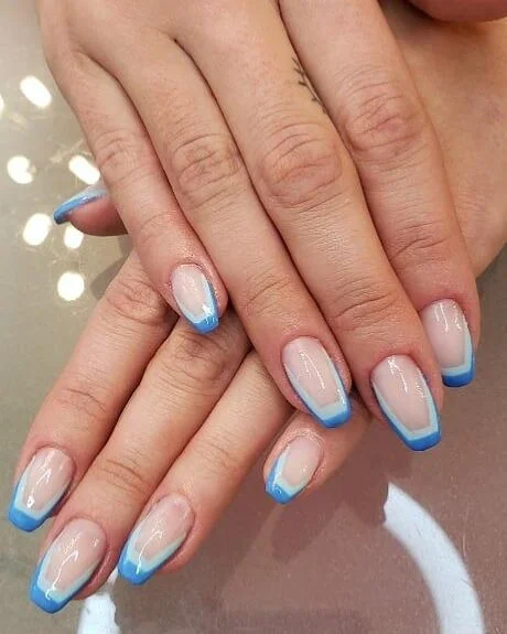 One of the last sets I did before the shutdown  approximately 3 weeks ago. I can't wait to get back and see all my beautiful clients! #stayhome #staysafe #gelpolish #gelnails #opigelcolor #njnailtech