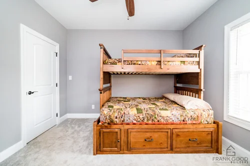 Hillside Haven — photo 15
