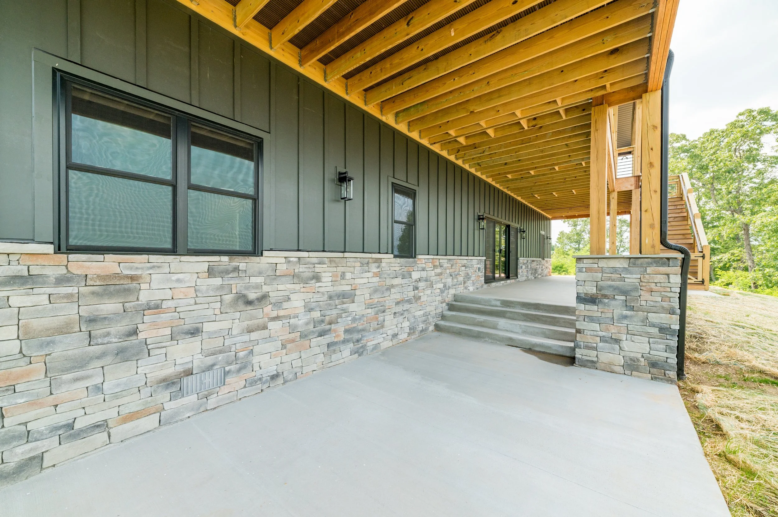 Mountain Ridge Retreat — photo 3