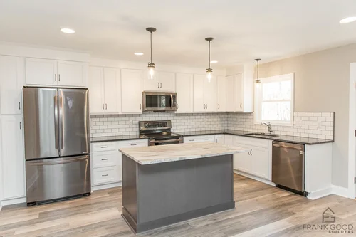 Breezewood | Pineview — photo 14