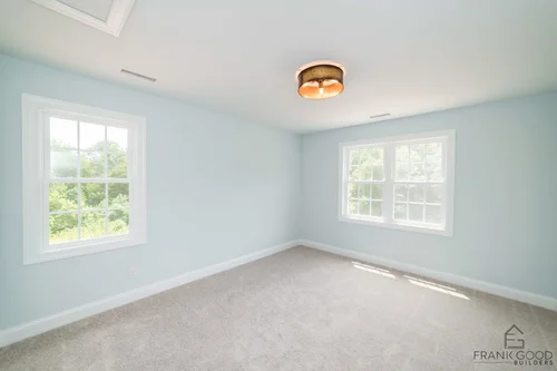 Amherst Hideaway — photo 14