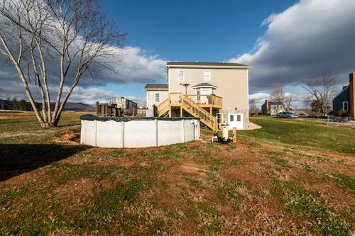 Fairview — photo 10