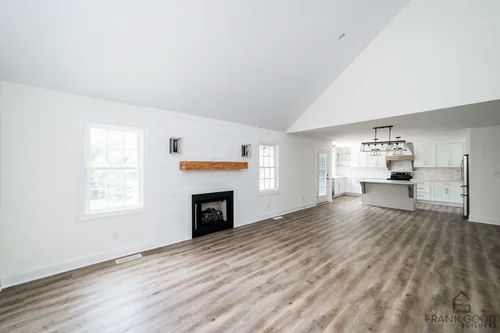 Amherst Hideaway — photo 10