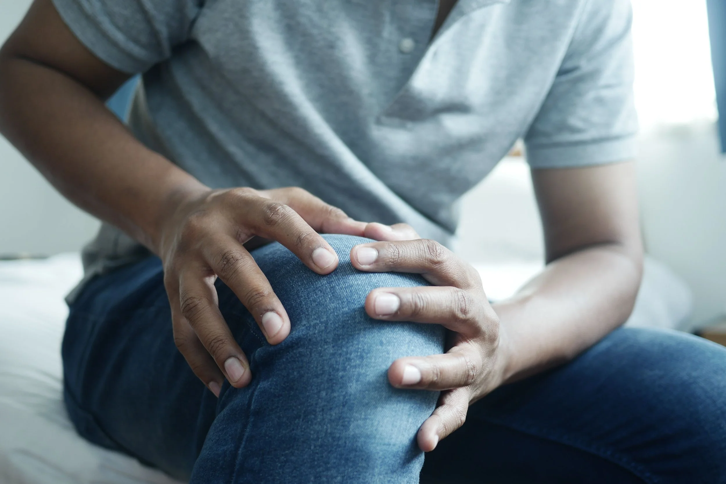 Acupuncture for knee pain: what to expect at Open Care Community