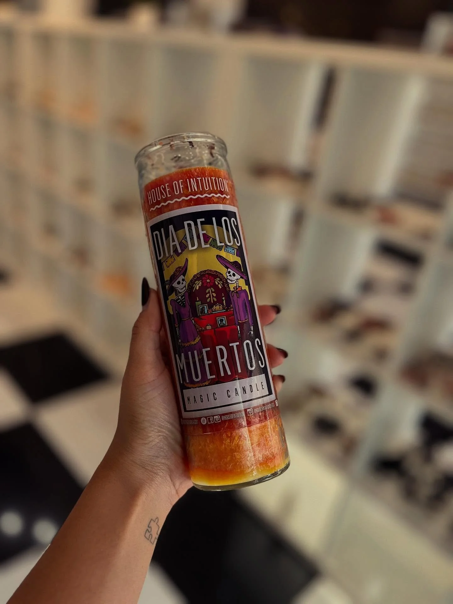 Remember the ones who came before &mdash; and keep their light burning bright 🕯️ Stop by @houseofintuition at @thelabantimall for candles, crystals, and everything you need to honor the magic of remembrance this D&iacute;a de los Muertos. 

#thelaba