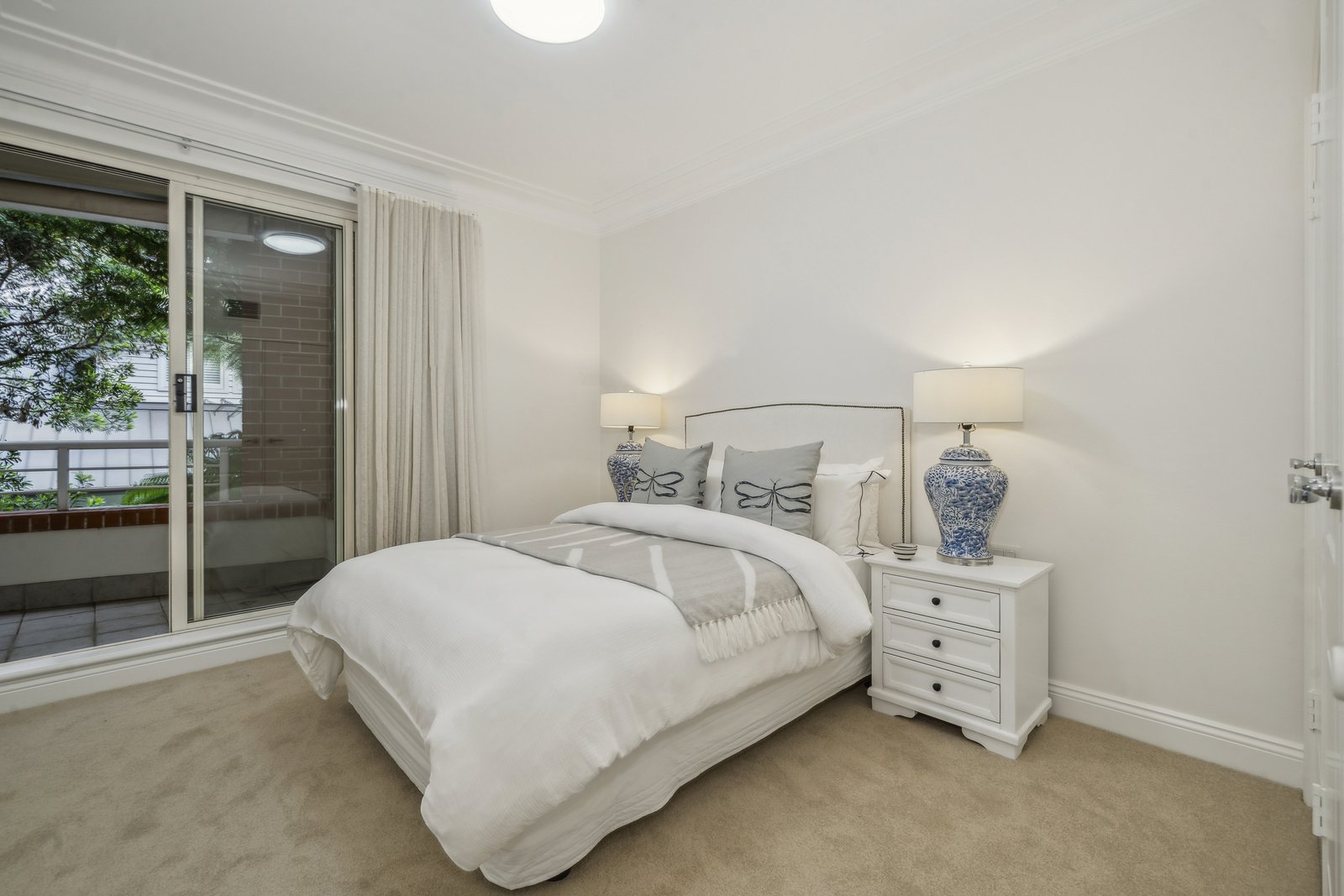 008_Open2view_ID910517-ILU_121_6_Hale_Road_Mosman.jpg