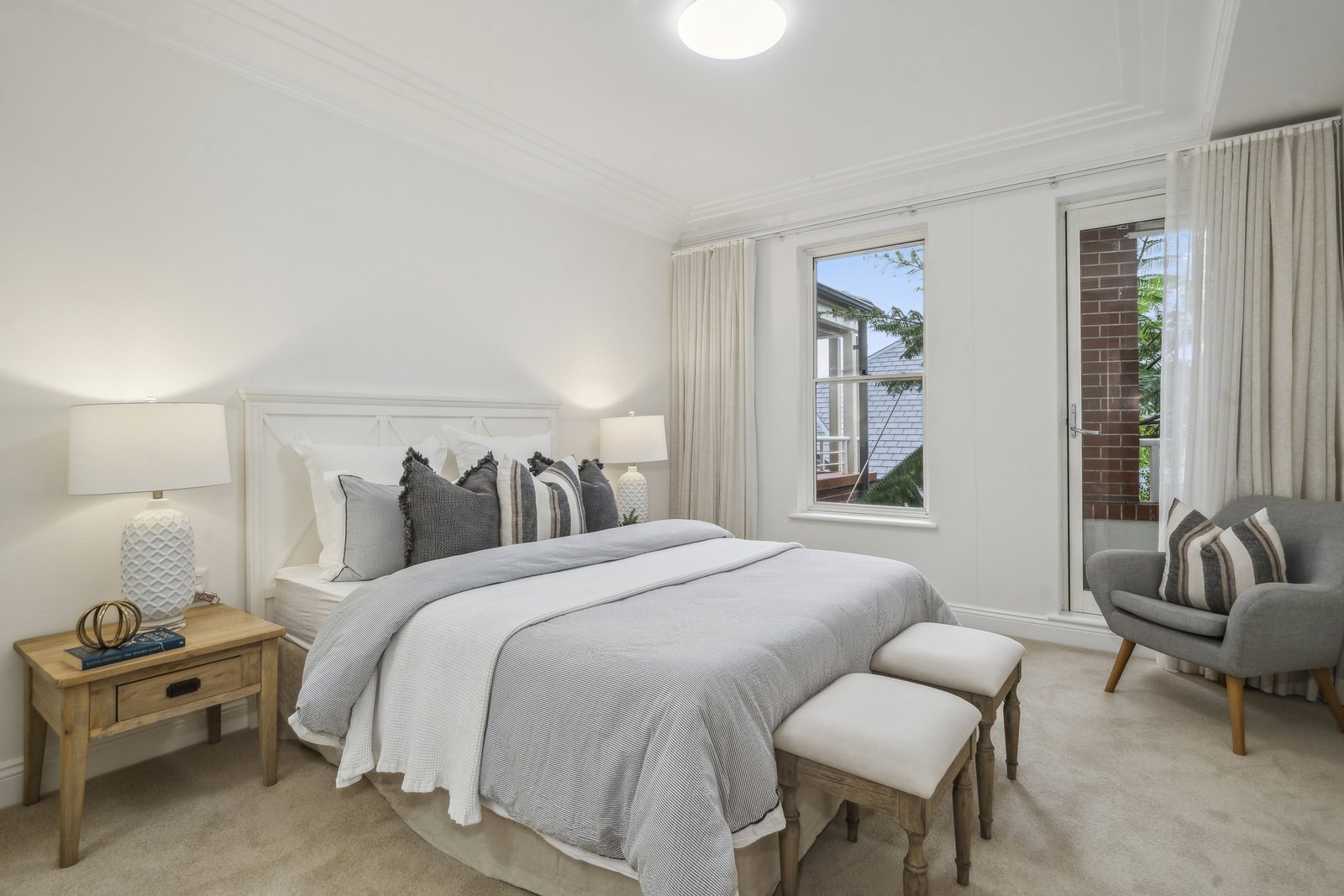 006_Open2view_ID910517-ILU_121_6_Hale_Road_Mosman.jpg