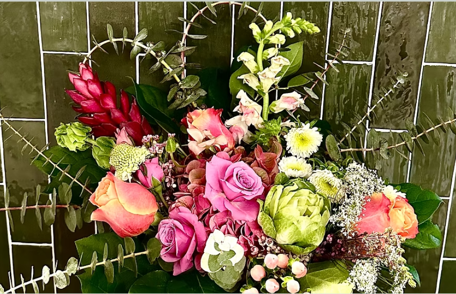 Feb 7 - Valentine's Day Fresh Flower Workshop