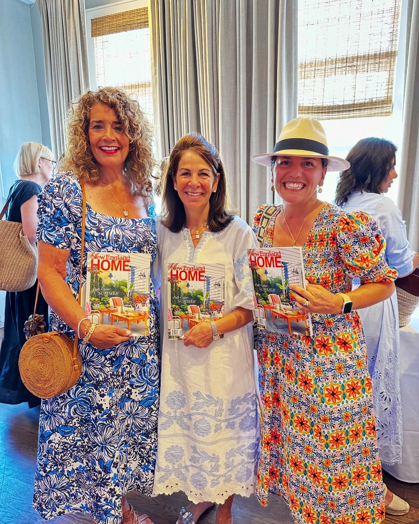 Sunshine, smiles and endless inspiration!
@nantucketbydesign
@nehomemagazine 
.
.
.
.
#interiordesign #interiordesigner #designinspo #designinspiration #gooddesign #homedesign #homedecor