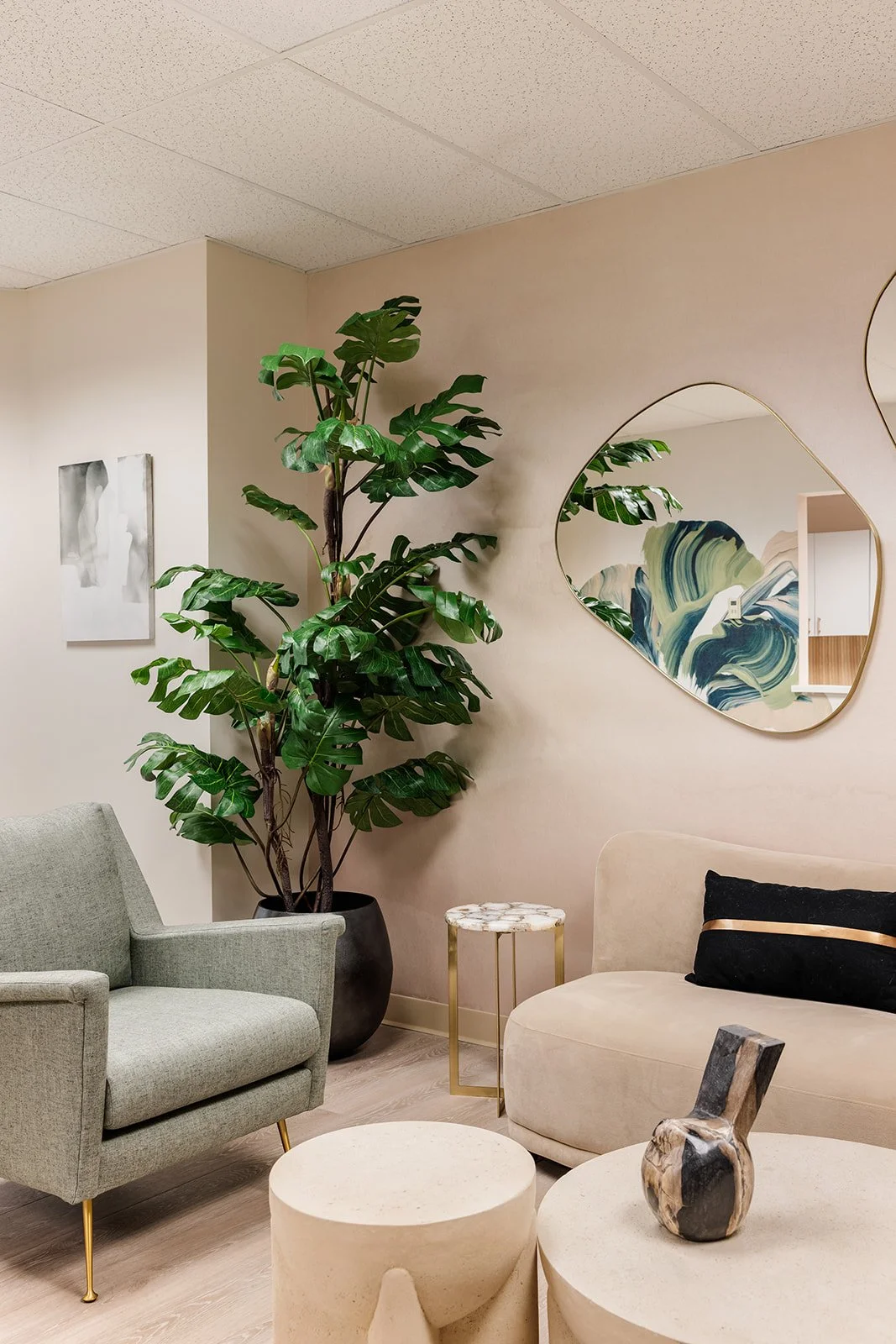 Karyn Wingard Office Photoshoot1722.jpg