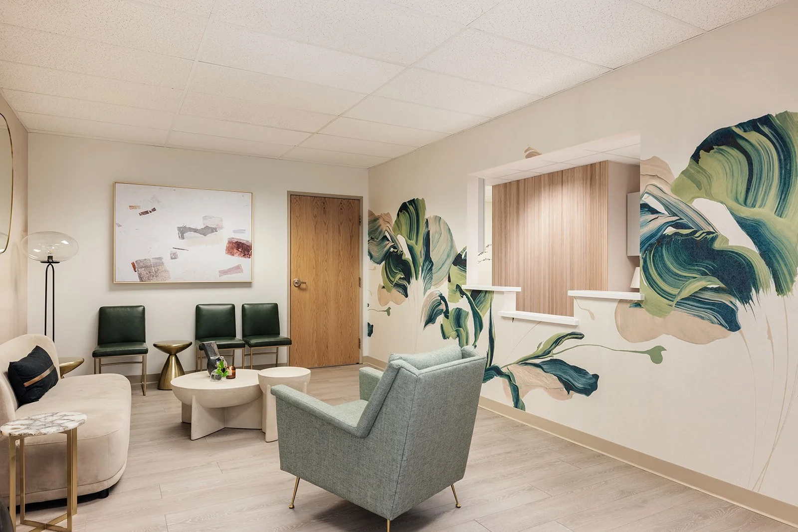 Karyn Wingard Office Photoshoot1573.jpg