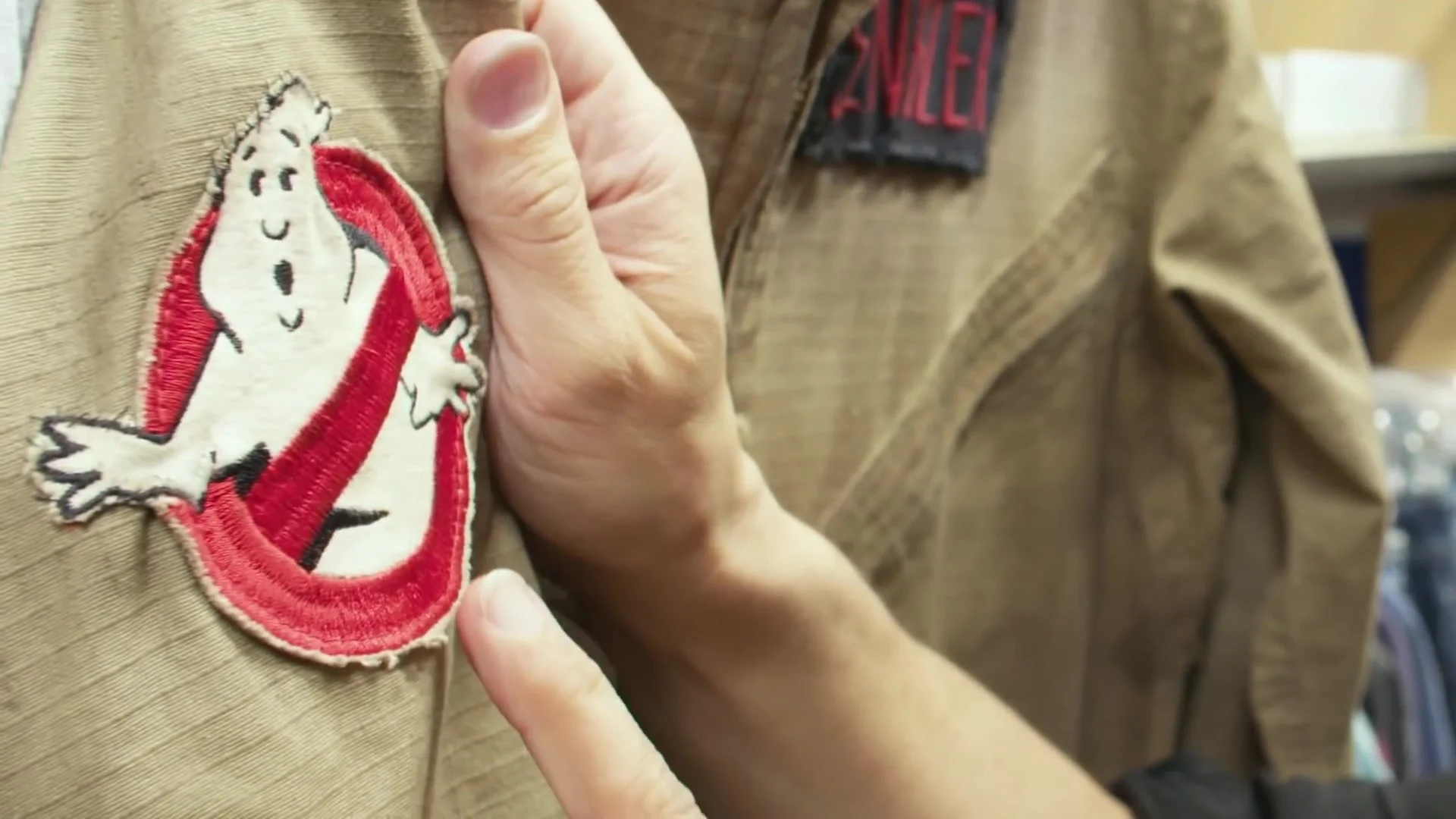 yt5s.com-Adam Savage Visits Ghostbusters_ Afterlife's Costume Department!-(1080p) 06776.jpg