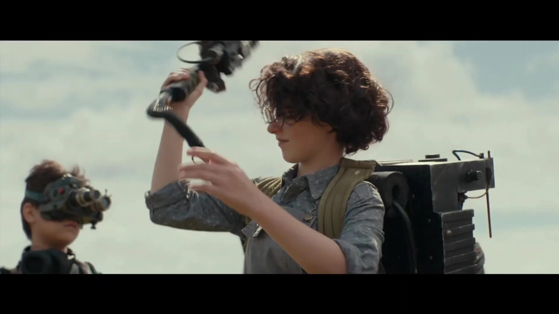 GHOSTBUSTERS - AFTERLIFE Vignette - Passing the Proton Pack 117.jpg