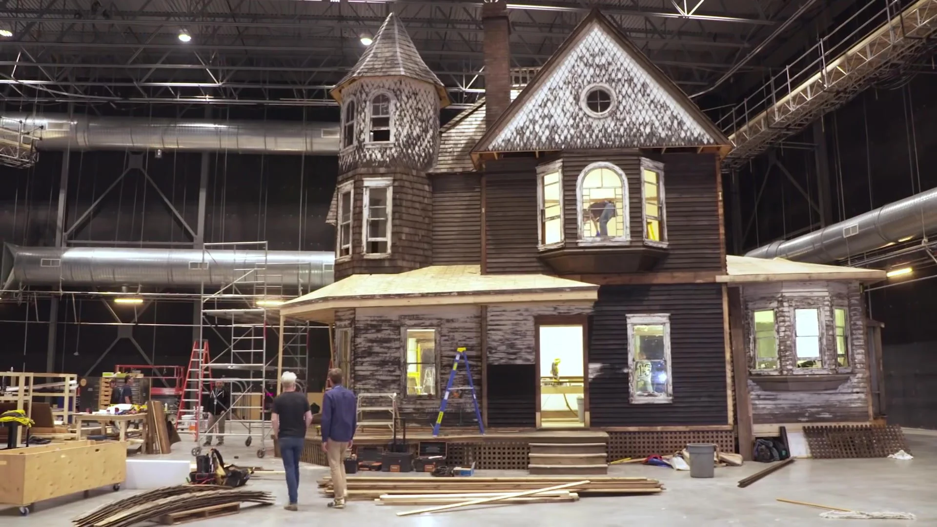 Adam Savage Tours Ghostbusters - Afterlife’s Farmhouse Set! 1491.jpg