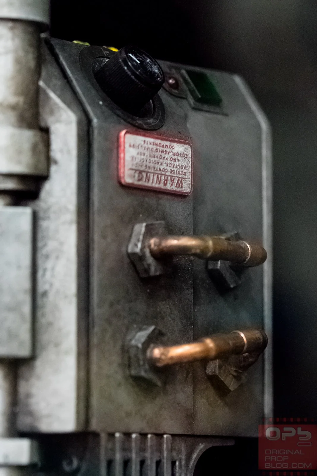 San-Diego-Comic-Con-2015-Exhibit-Photography-Mattel-Ghostbusters-Proton-Pack-Movie-Prop-04.jpg