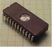 24 pin EEPROM.jpg