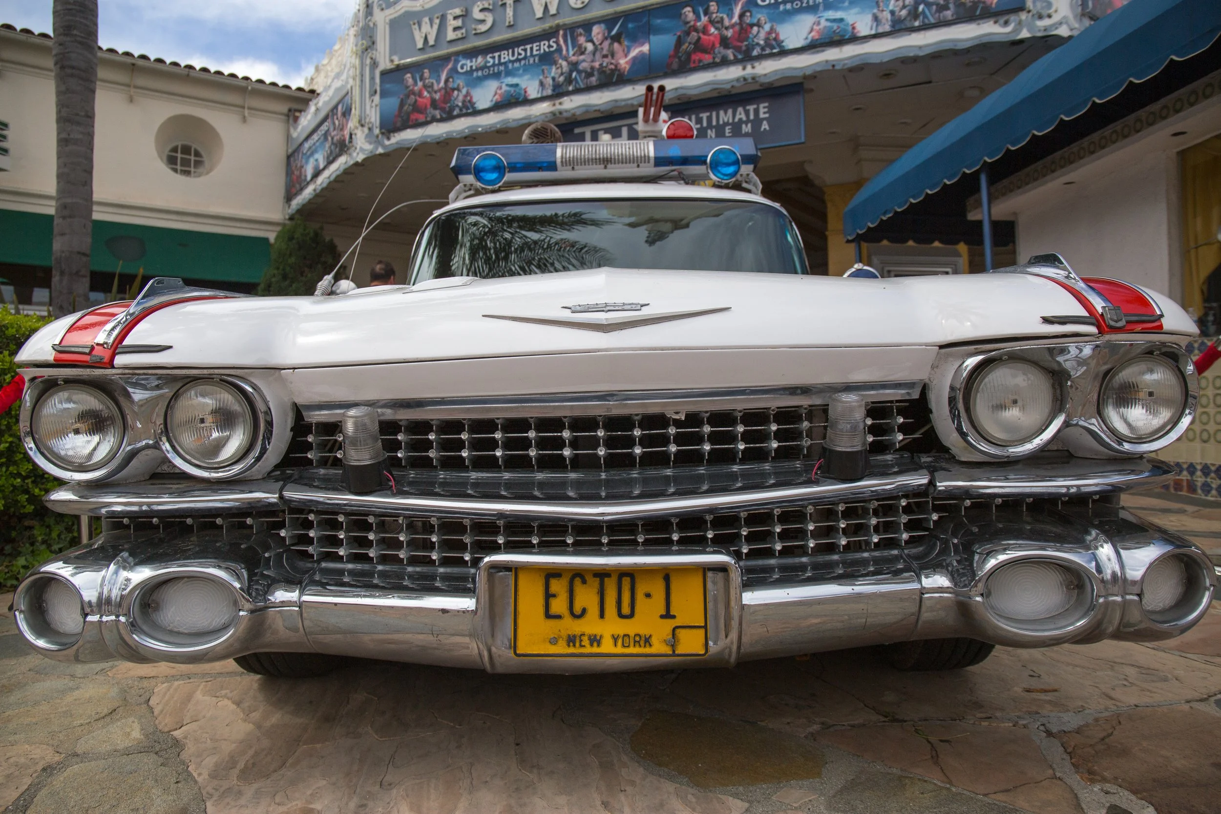 2024-03-24-ghostbusters-frozen-empire-screen-used-ecto-1-25_53609766893_o.jpg