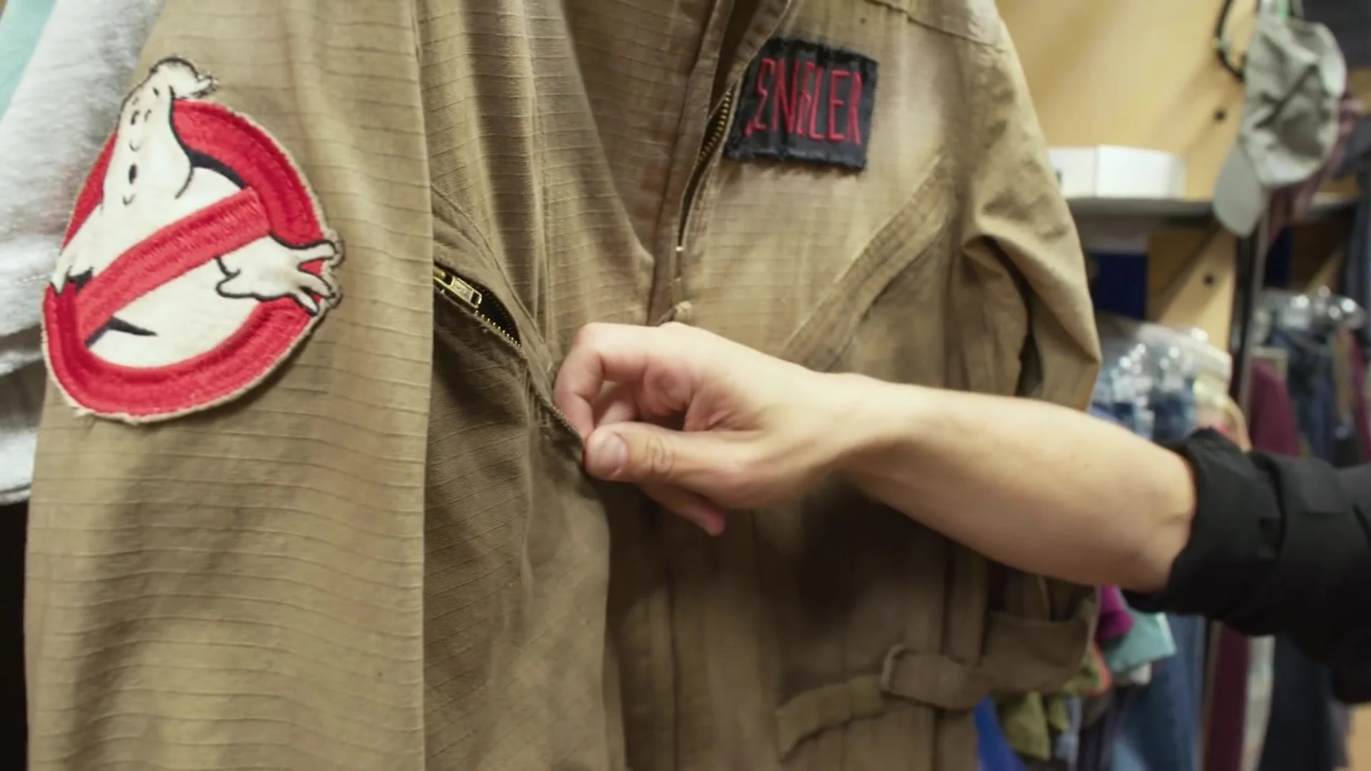 yt5s.com-Adam Savage Visits Ghostbusters_ Afterlife's Costume Department!-(1080p) 377.jpg
