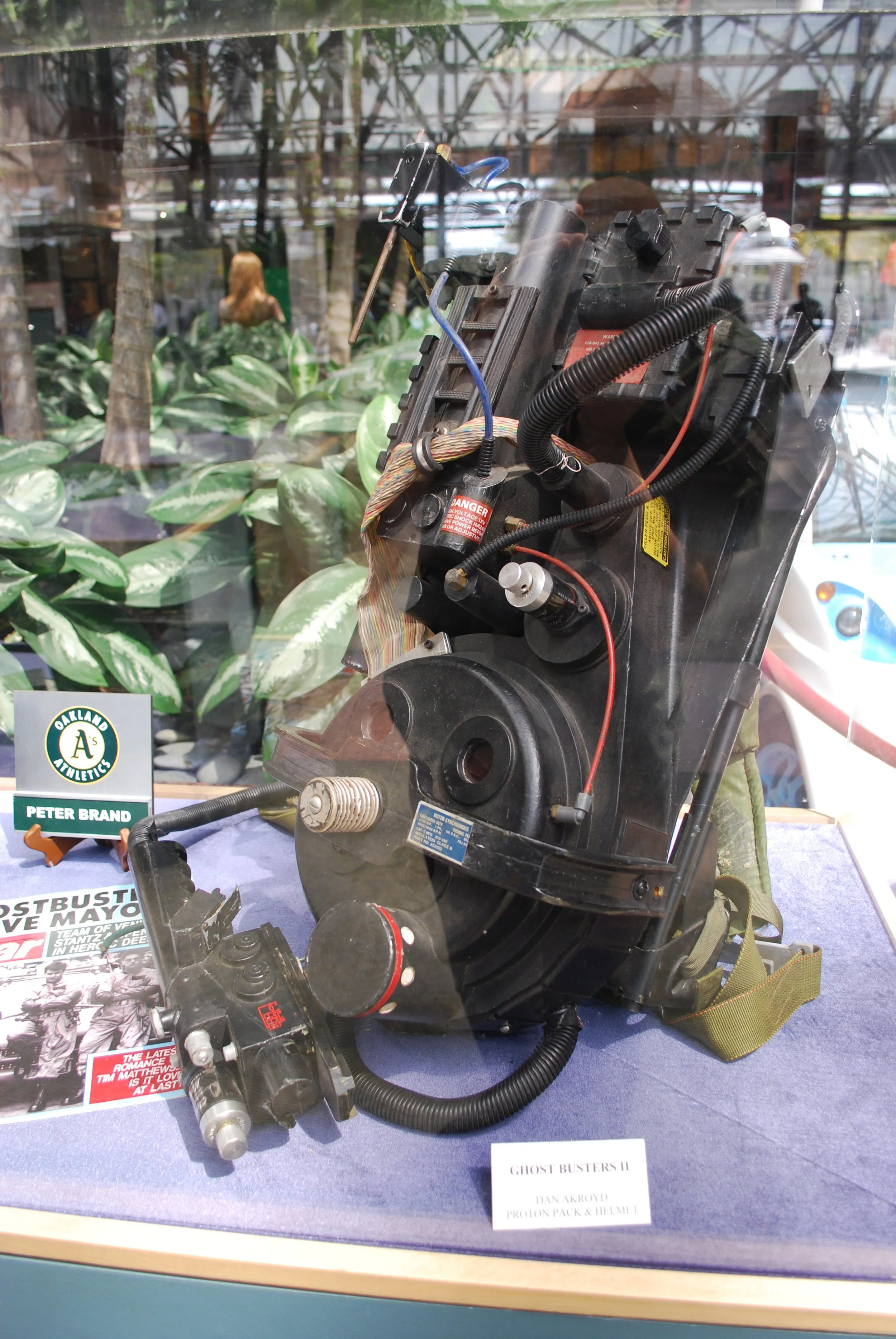 proton-pack_13932882618_o.jpg