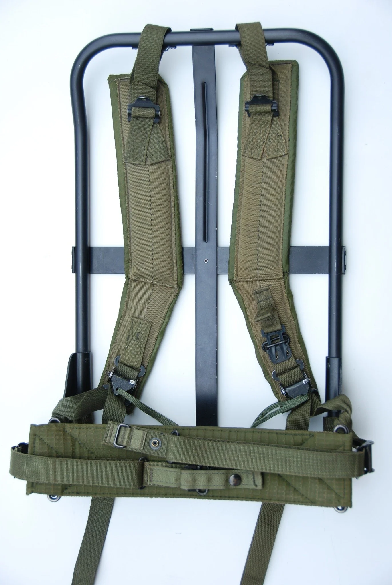 Hero pack LC-1 frame and strapping