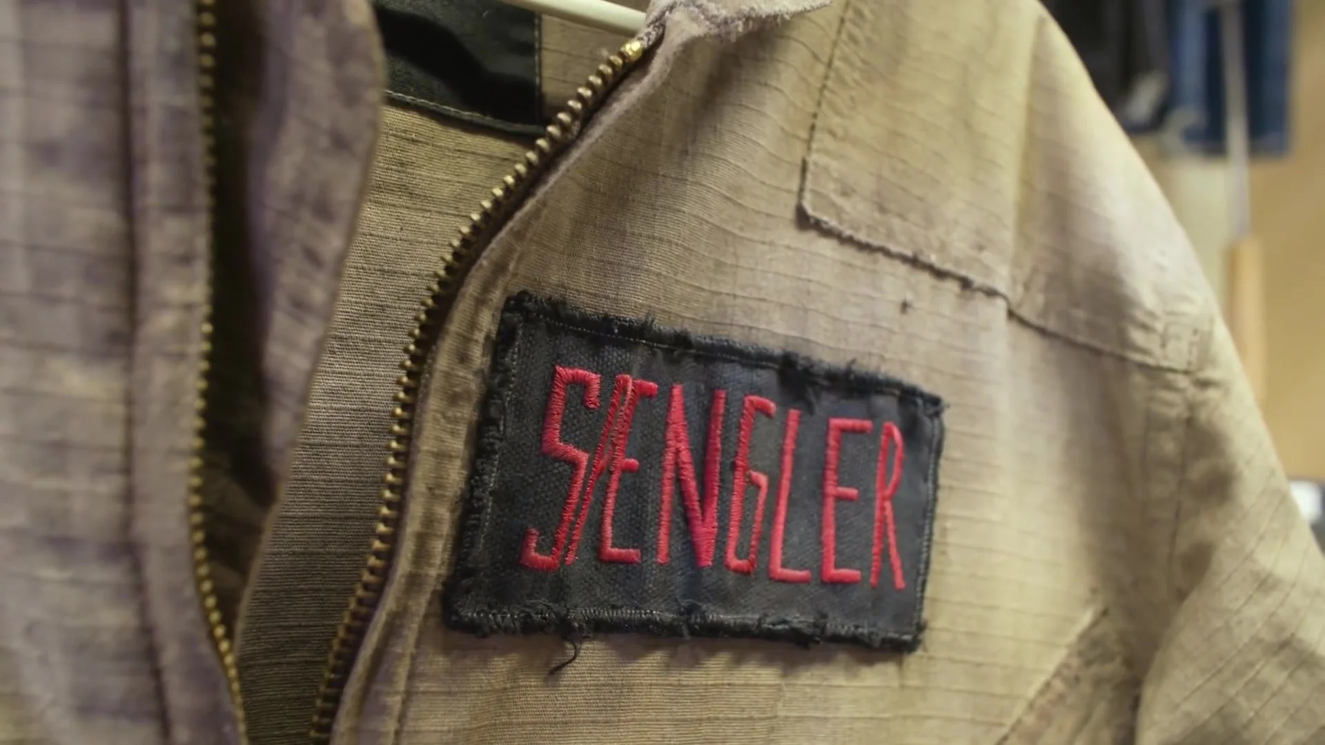 yt5s.com-Adam Savage Visits Ghostbusters_ Afterlife's Costume Department!-(1080p) 069.jpg