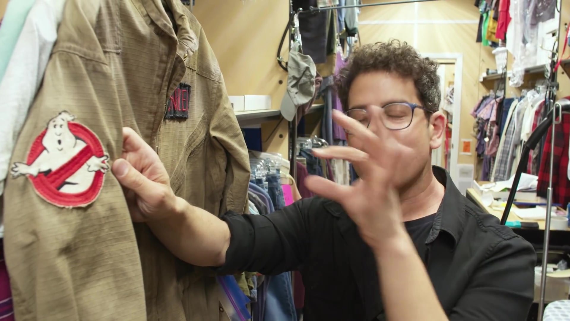 yt5s.com-Adam Savage Visits Ghostbusters_ Afterlife's Costume Department!-(1080p) 284.jpg