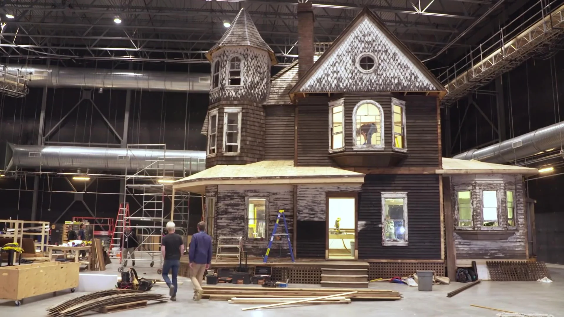Adam Savage Tours Ghostbusters - Afterlife’s Farmhouse Set! 1492.jpg