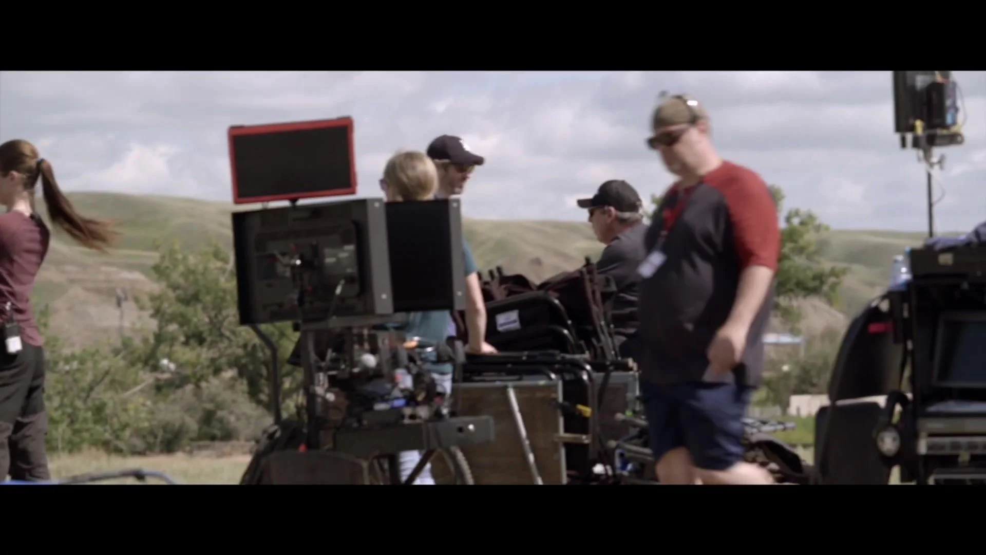 GHOSTBUSTERS - AFTERLIFE Vignette - Passing the Proton Pack 379.jpg