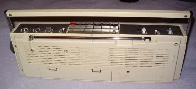 Panasonic_RX-F20 (2).jpg