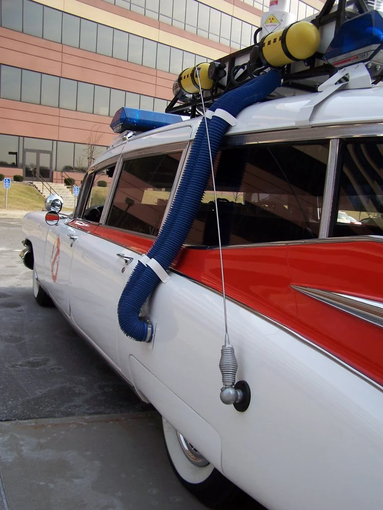 Ecto-1_Restoration_Project_Set_2_Photo_263.jpg
