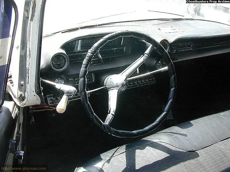 Sony_Backlot_Ectomobile_Set_2_Photo_1.jpg