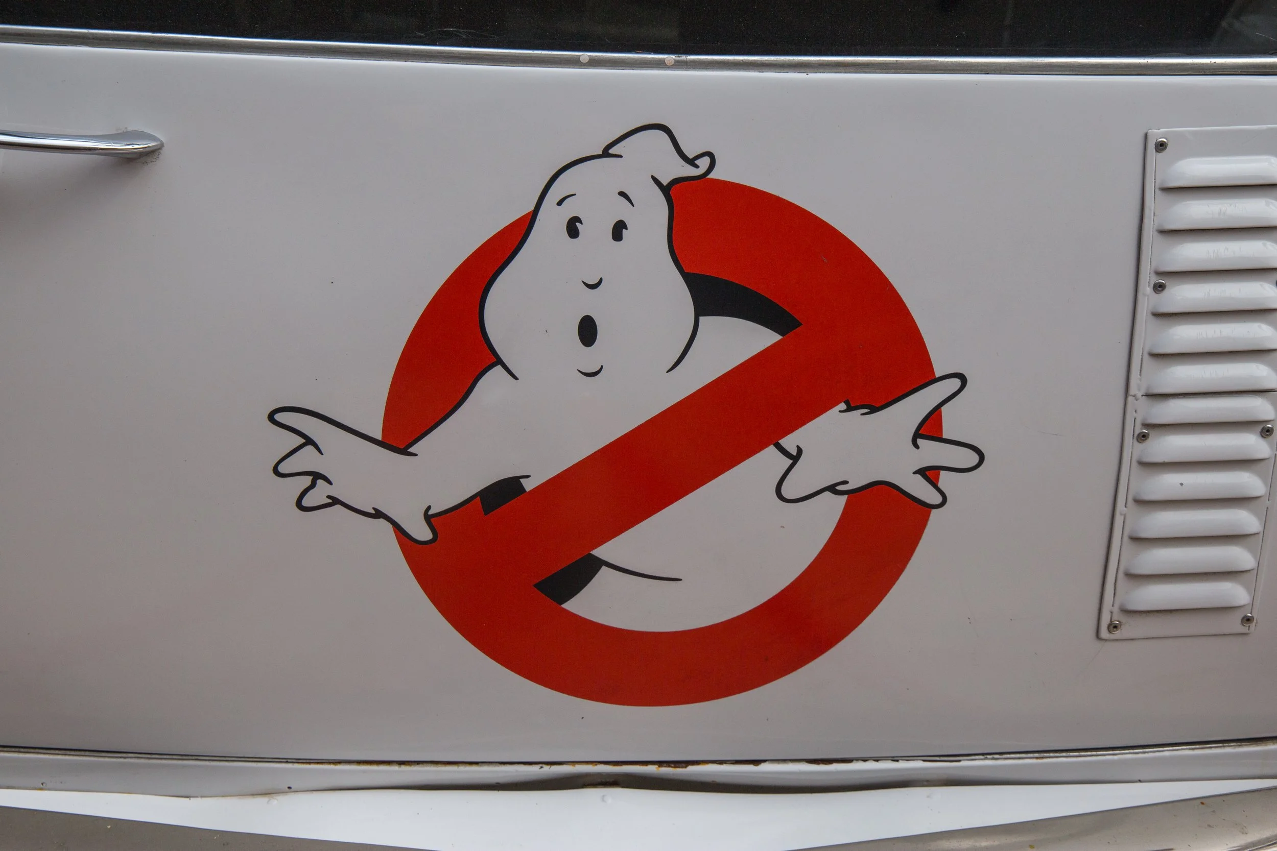 2024-03-24-ghostbusters-frozen-empire-screen-used-ecto-1-161_53610008280_o.jpg