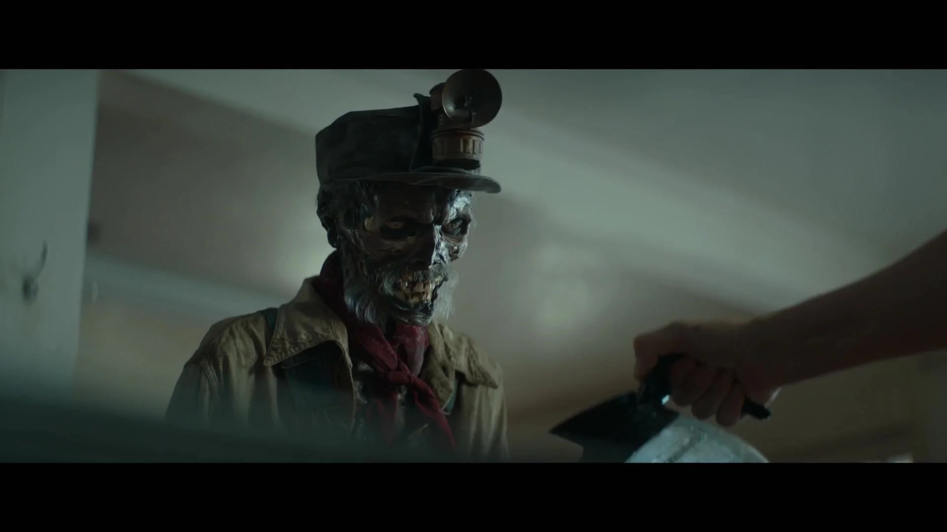 Trailer 2 2811.jpg