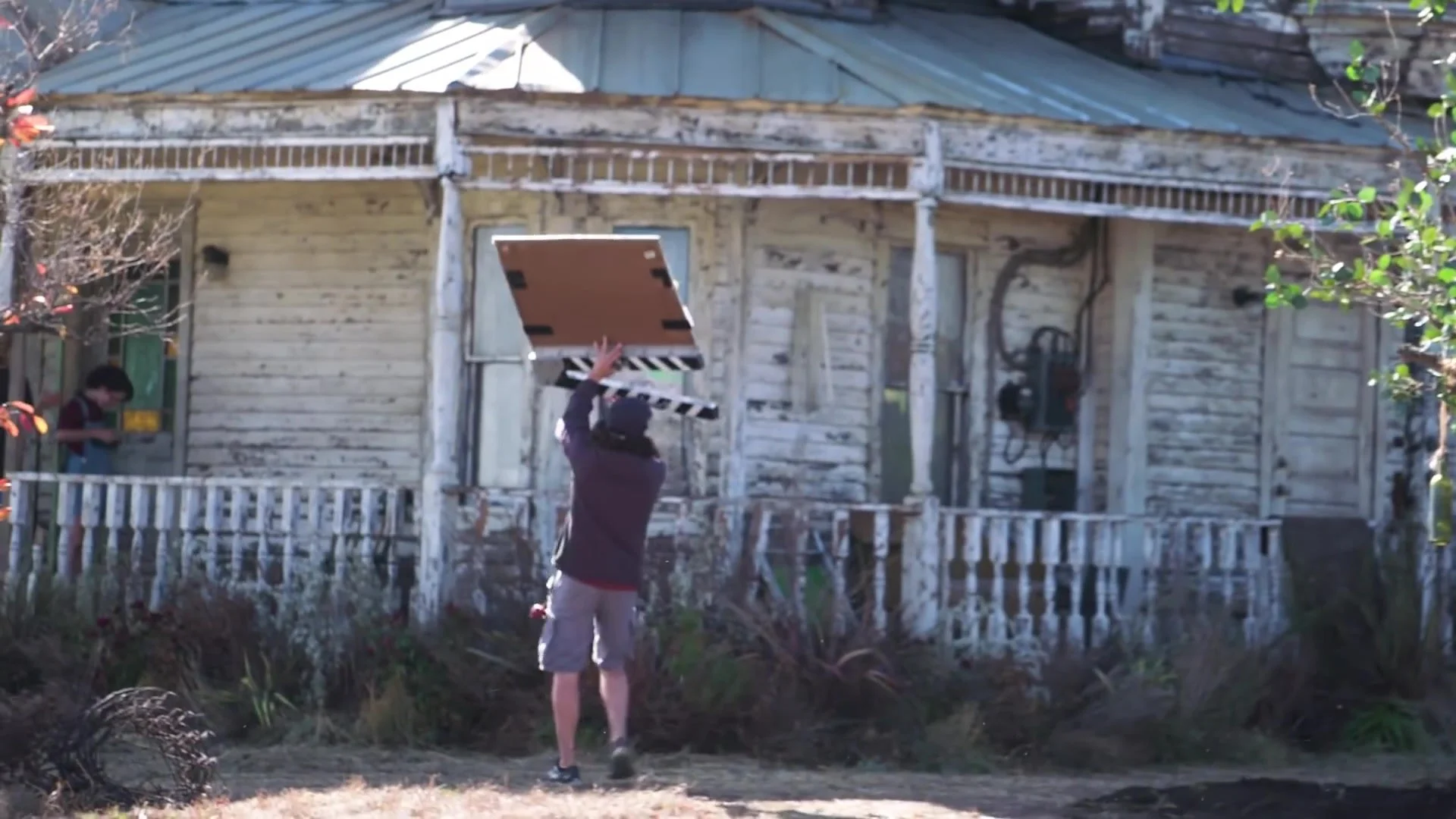 Adam Savage Tours Ghostbusters - Afterlife’s Farmhouse Set! 1824.jpg
