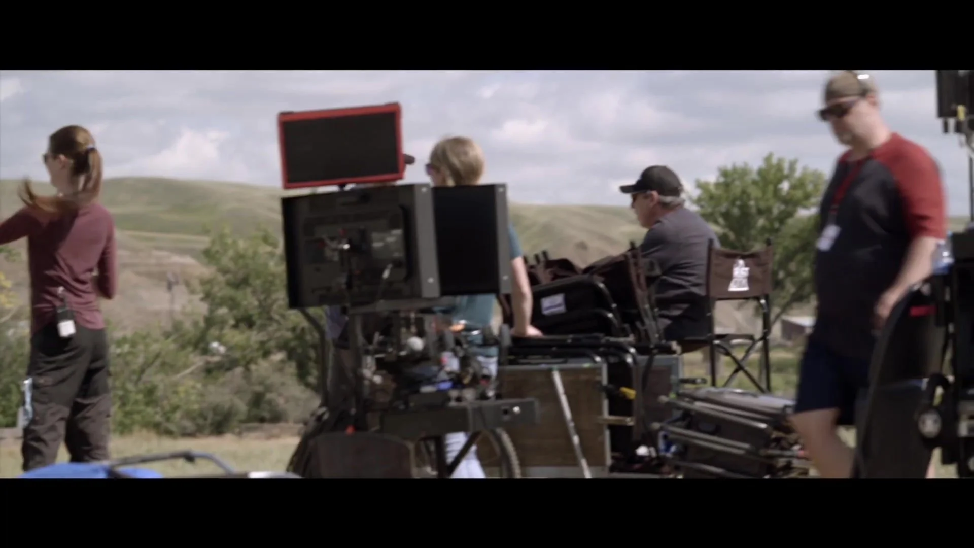 GHOSTBUSTERS - AFTERLIFE Vignette - Passing the Proton Pack 378.jpg